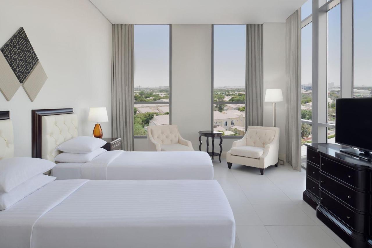 Delta Hotels By Marriott Dubai Investment Park Luaran gambar