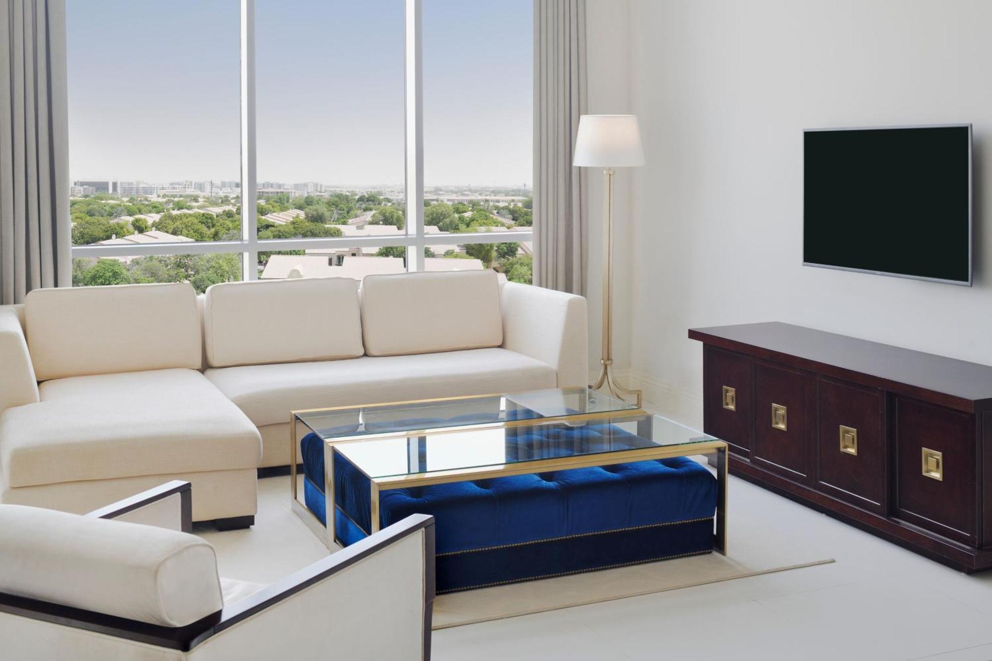 Delta Hotels By Marriott Dubai Investment Park Luaran gambar